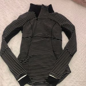 Lululemon pullover